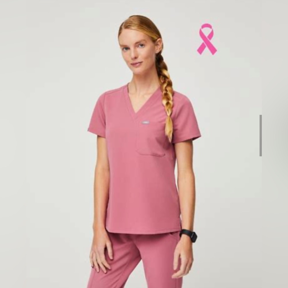 FIGS Breast Cancer Quartz Pink scrub set